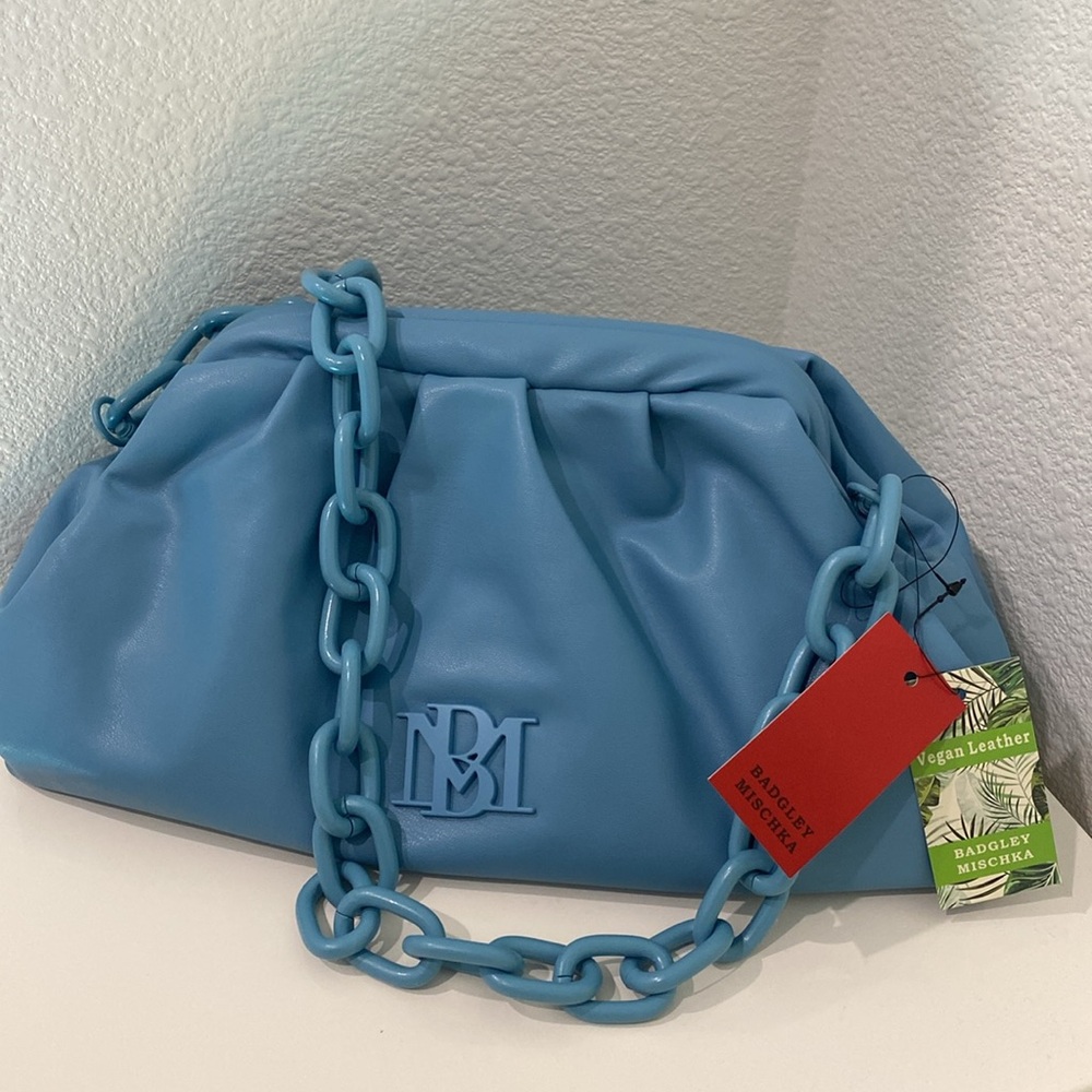 NWT Badgley Mischka Vegan Leather Wrapped Frame Clutch Removable Chain Strap - Picture 2 of 15